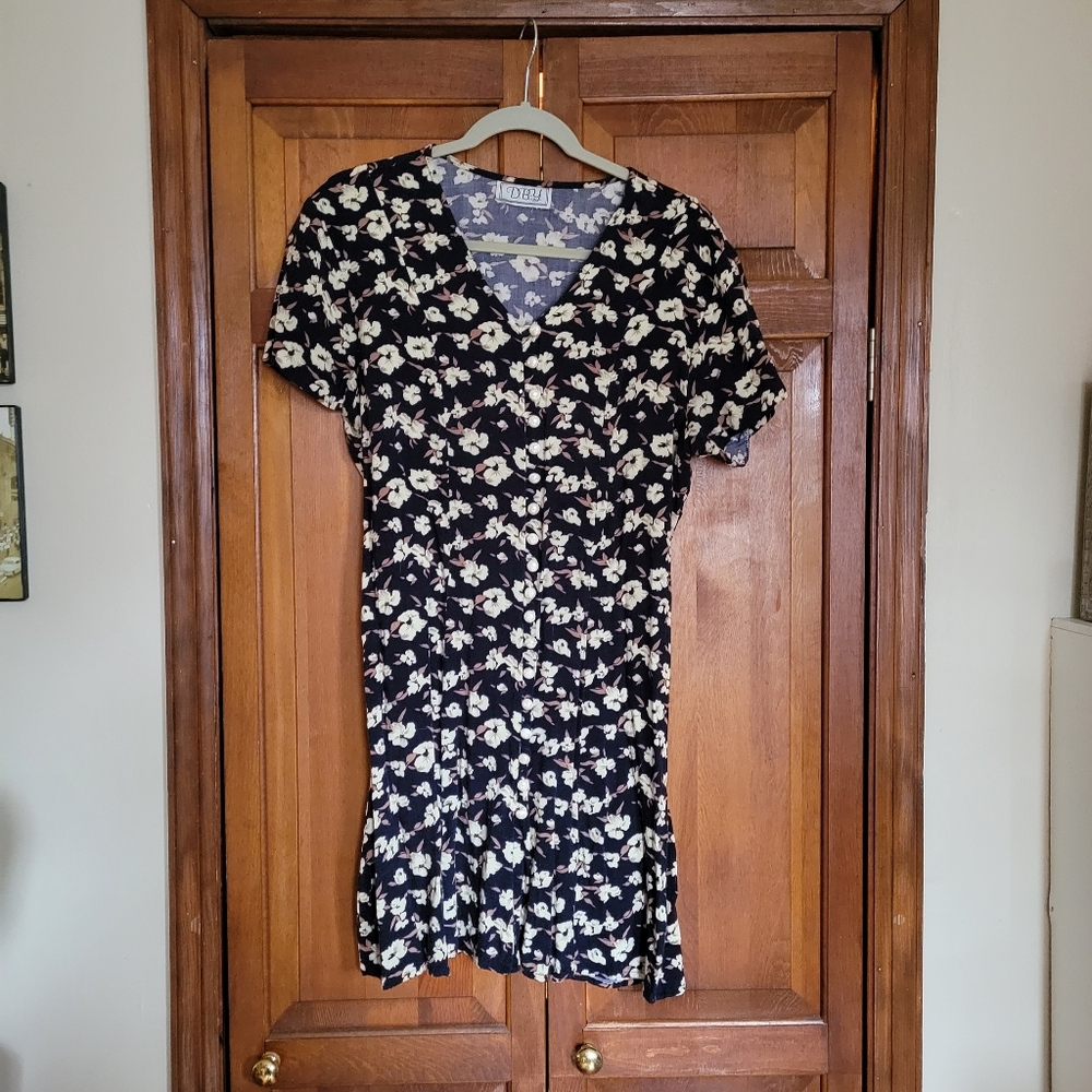 SOLD Vintage 90s floral mini dress